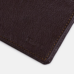 Elegant Leather Essentials